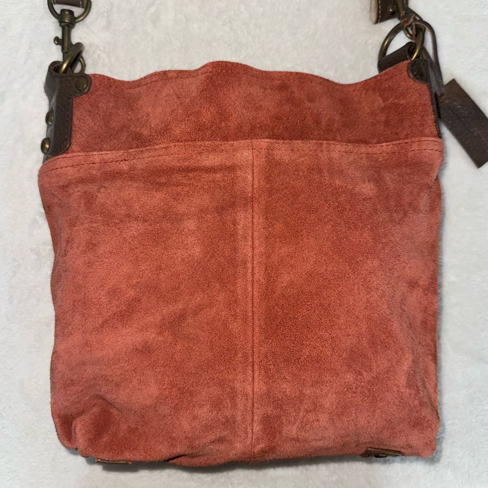 Genuine Leather & Suede Crossbody Messenger Bag, Unisex - Picture 3 of 11